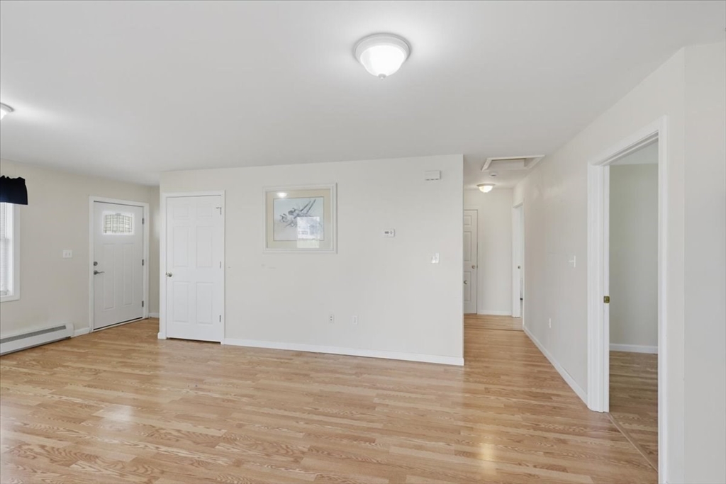 1033 Rodman St Property Photo 17