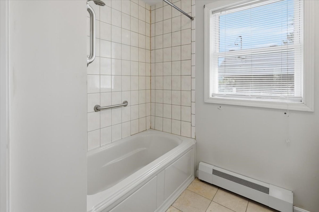1033 Rodman St Property Photo 25