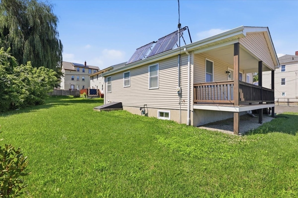 1033 Rodman St Property Photo 36