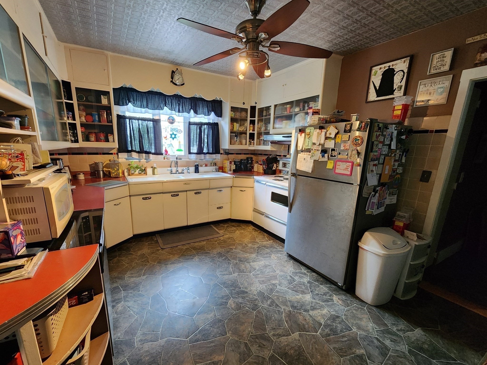 1009 Maple Street Property Photo 7