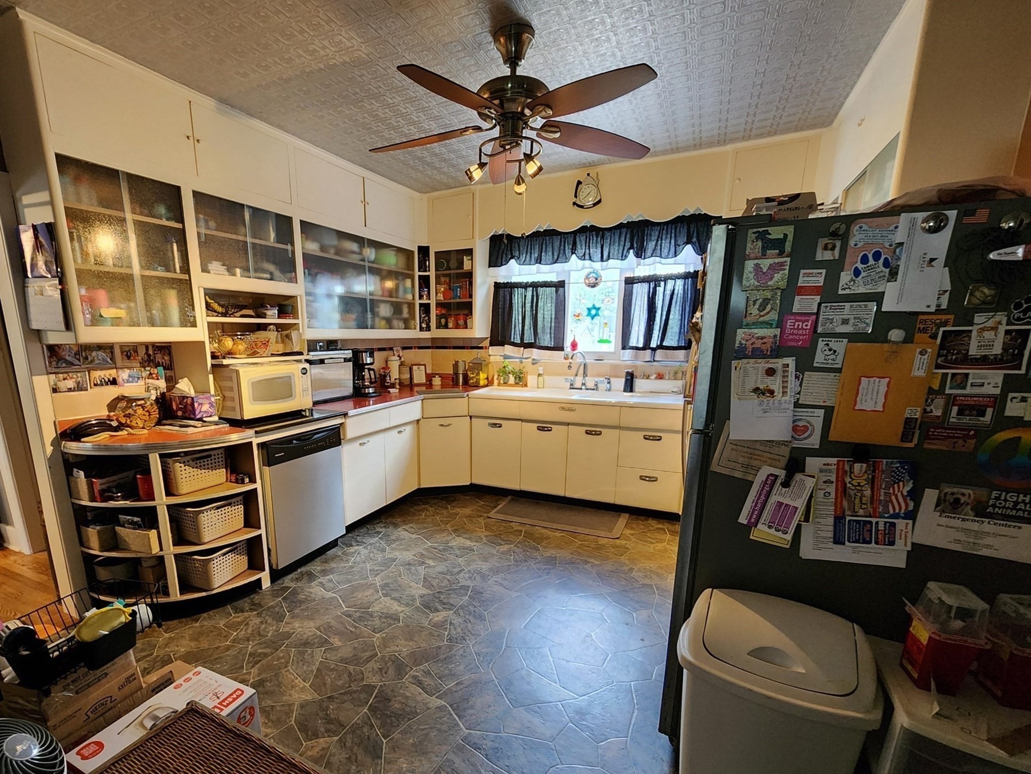 1009 Maple Street Property Photo 8