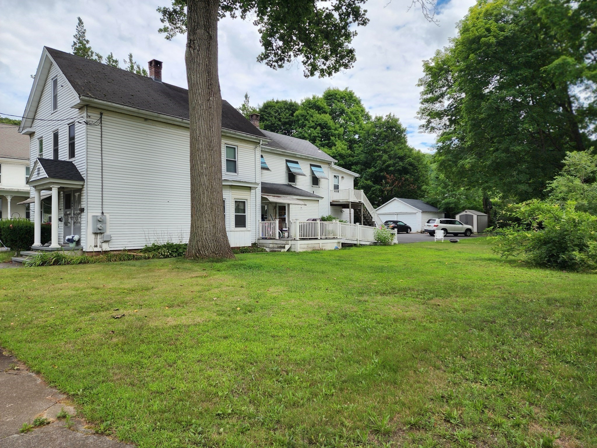 1009 Maple Street Property Photo 32