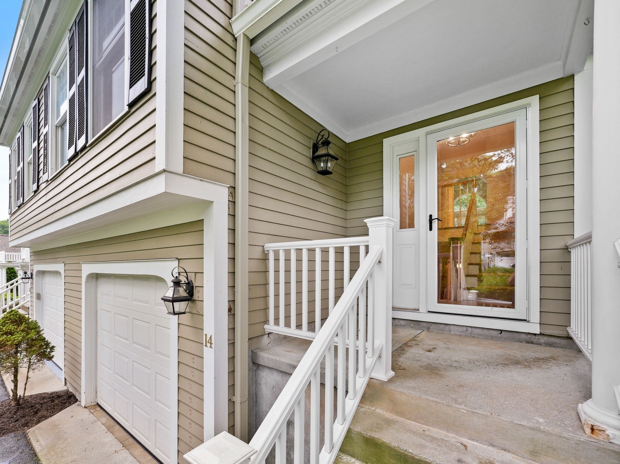 14 Shady Brook # 14 Property Photo 3