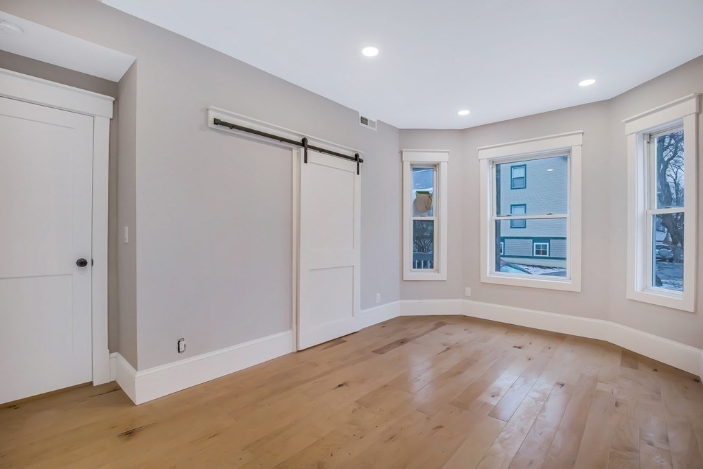 9 Woodward Park St # 1 Property Photo 16