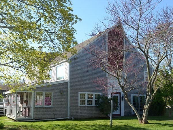 660 Main St/.Route 6a