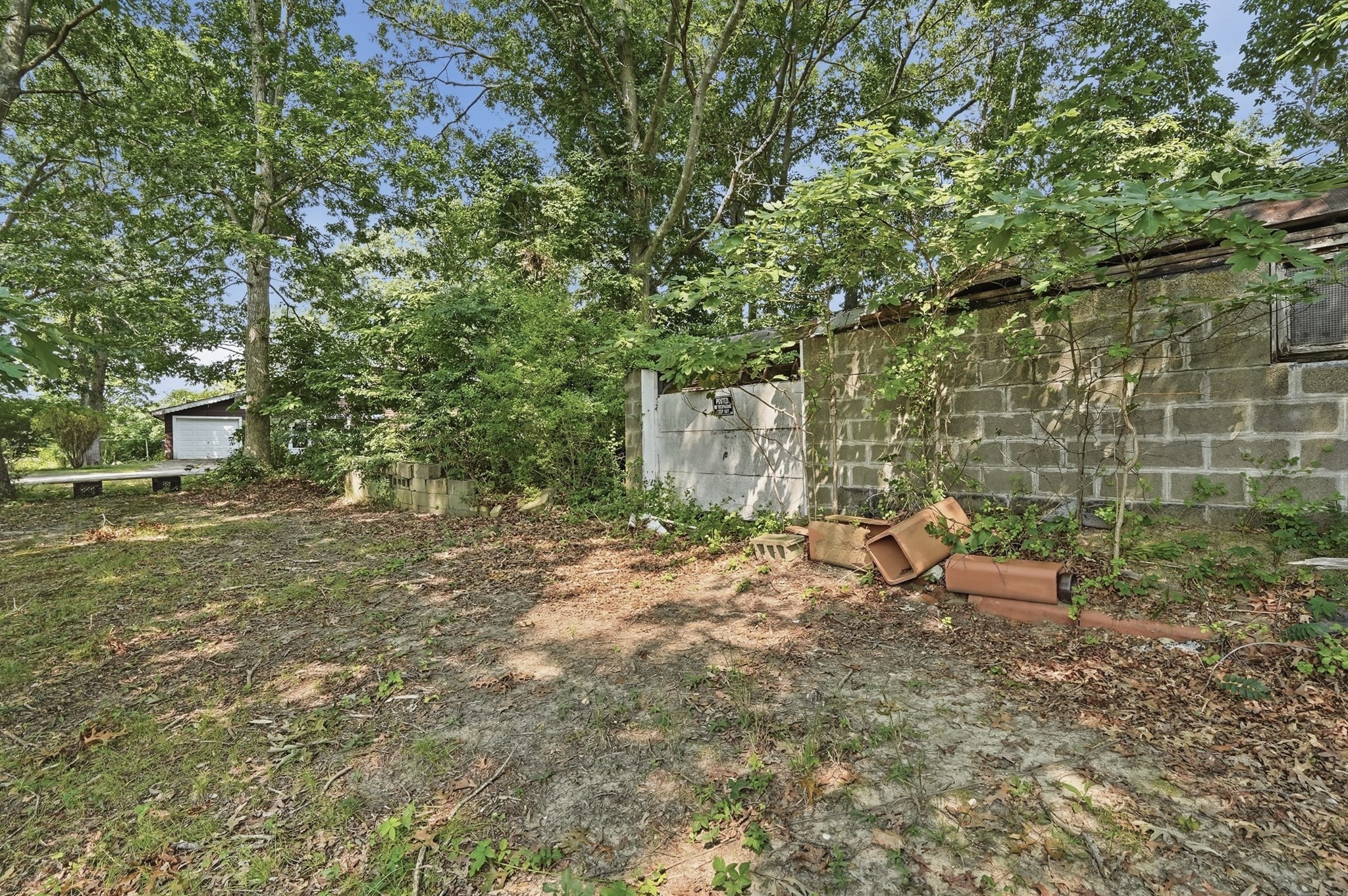 4 Point St Property Photo 3