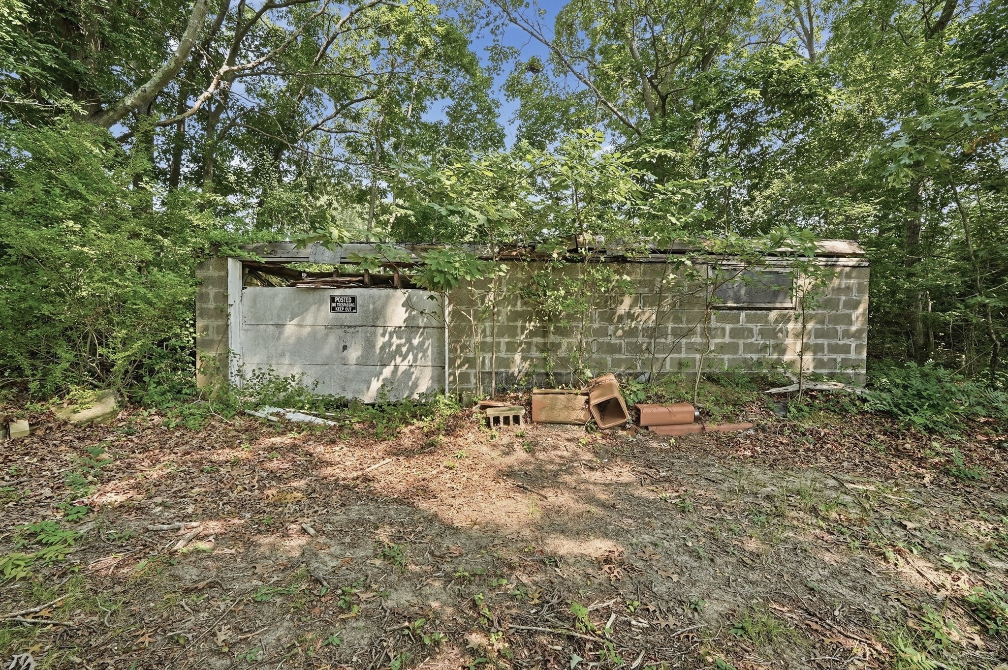 4 Point St Property Photo 4