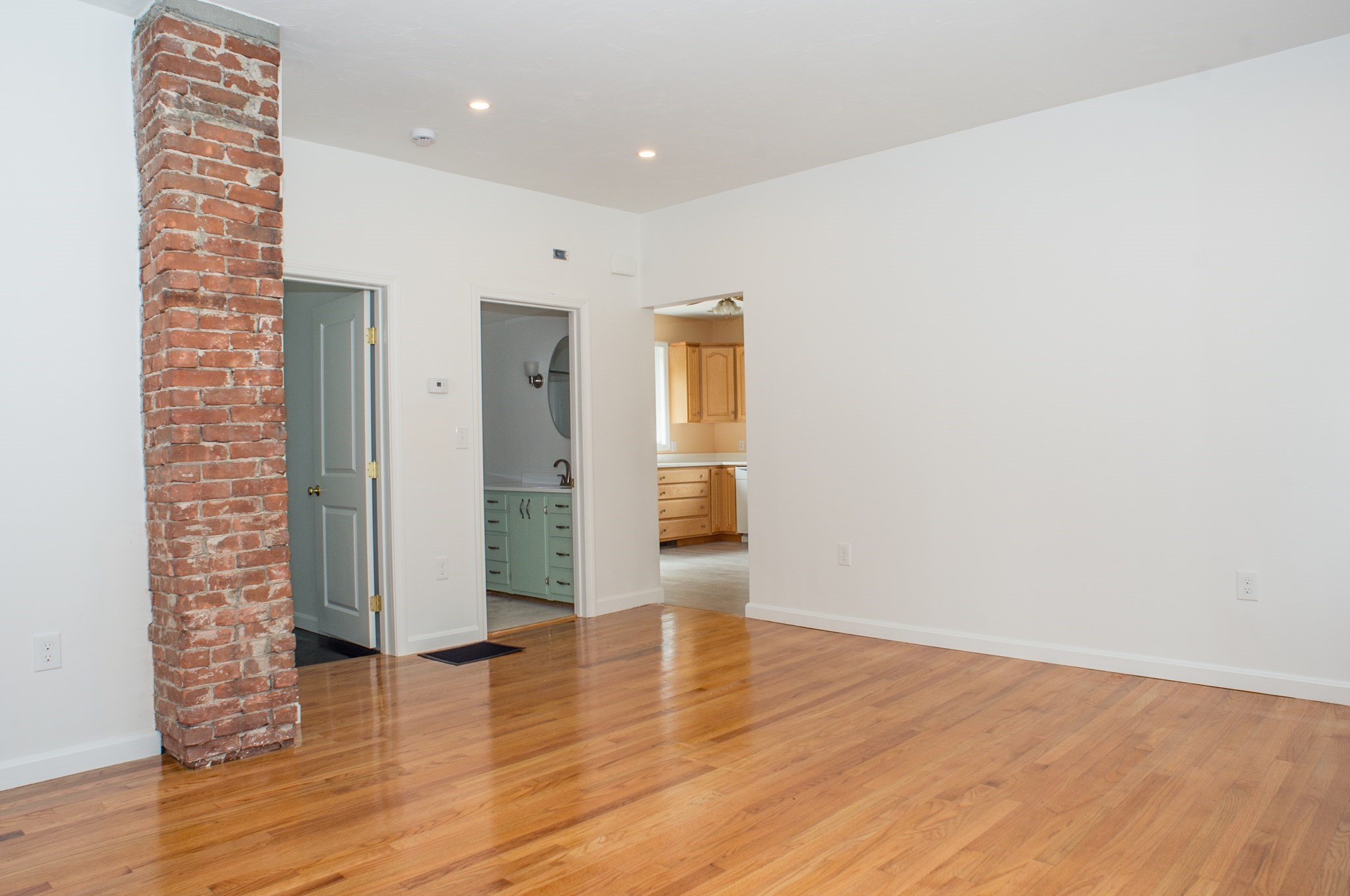 198 Union Street Property Photo 21