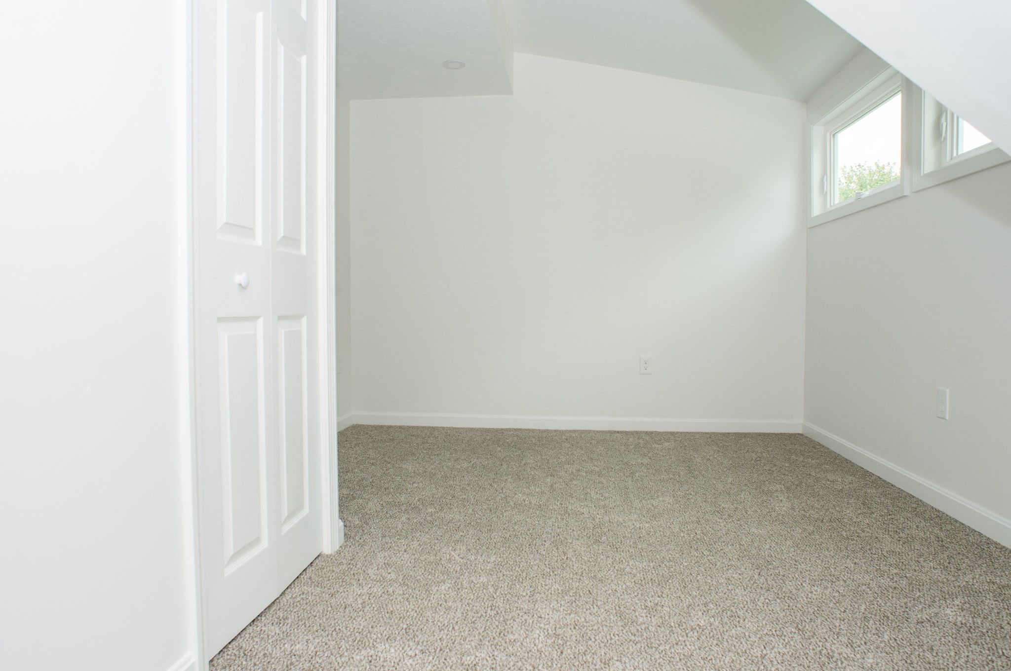 198 Union Street Property Photo 22