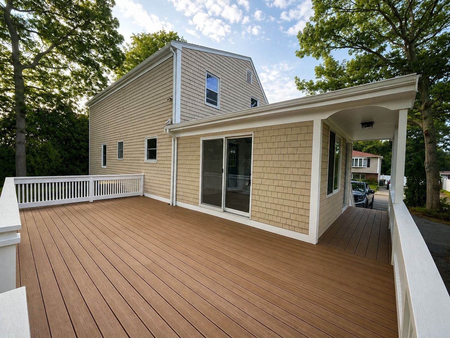 664 Norman St Property Photo 15