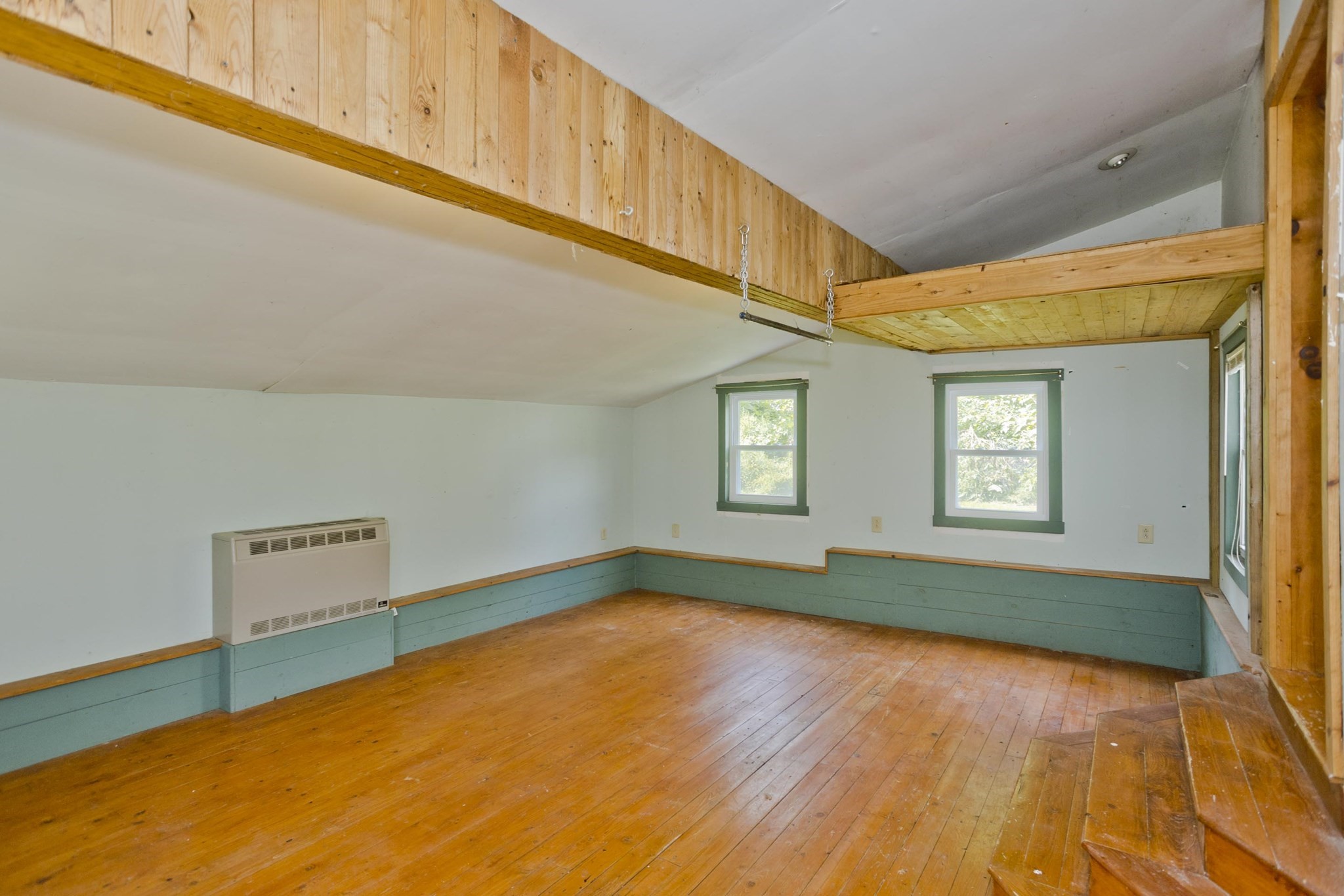 23 Maple St Property Photo 14
