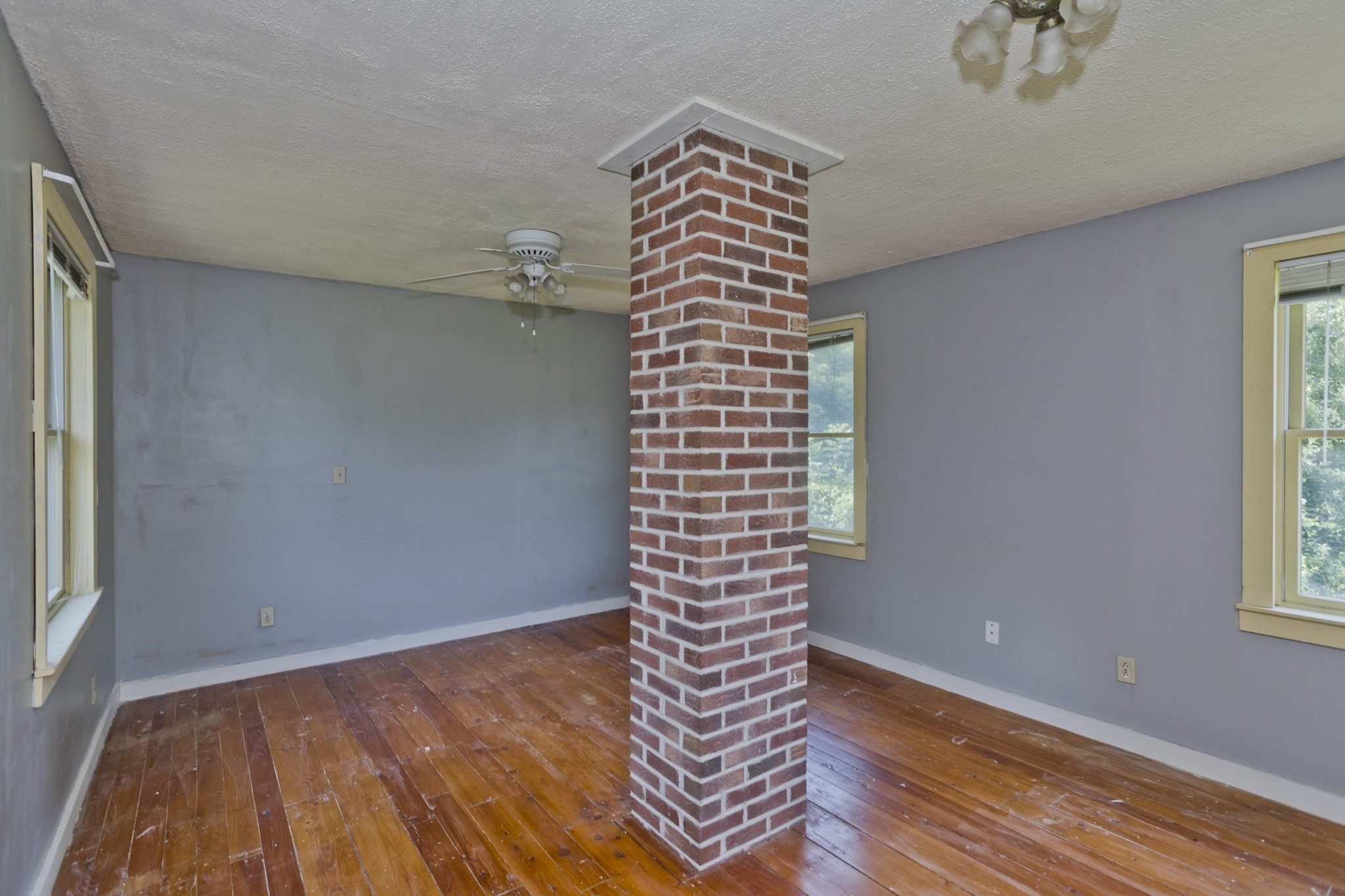 23 Maple St Property Photo 24