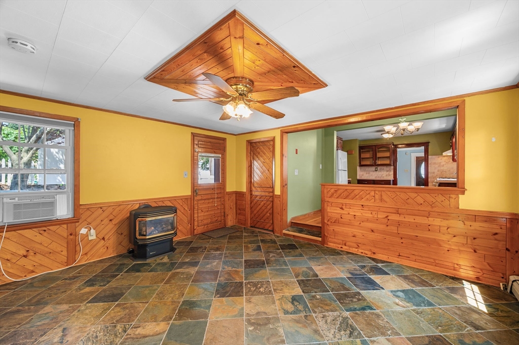 1 Douglass St Property Photo 15