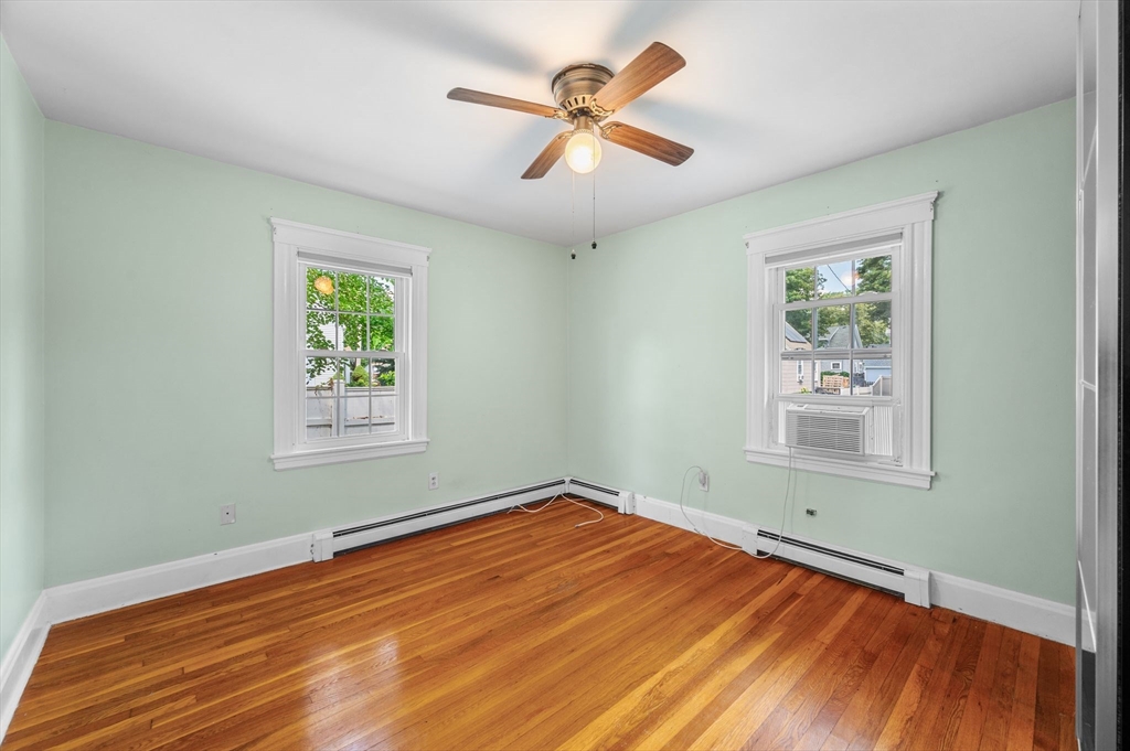 1 Douglass St Property Photo 23