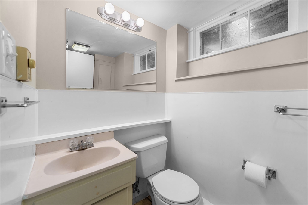 1 Douglass St Property Photo 29