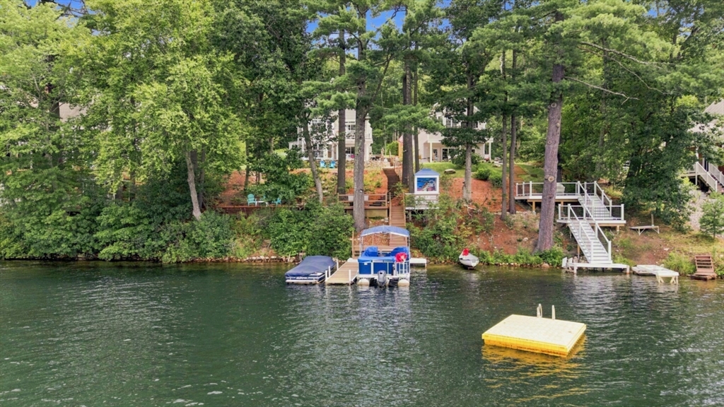 24 Laurelwood Dr Property Photo 2