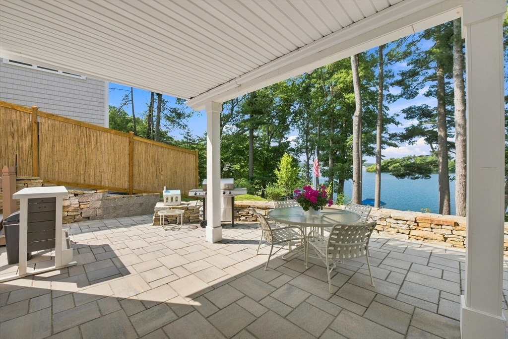 24 Laurelwood Dr Property Photo 8
