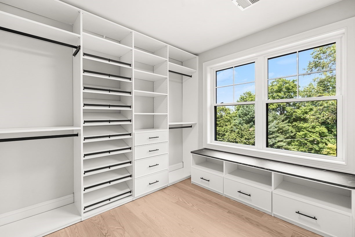 23 Wareland Rd Property Photo 19