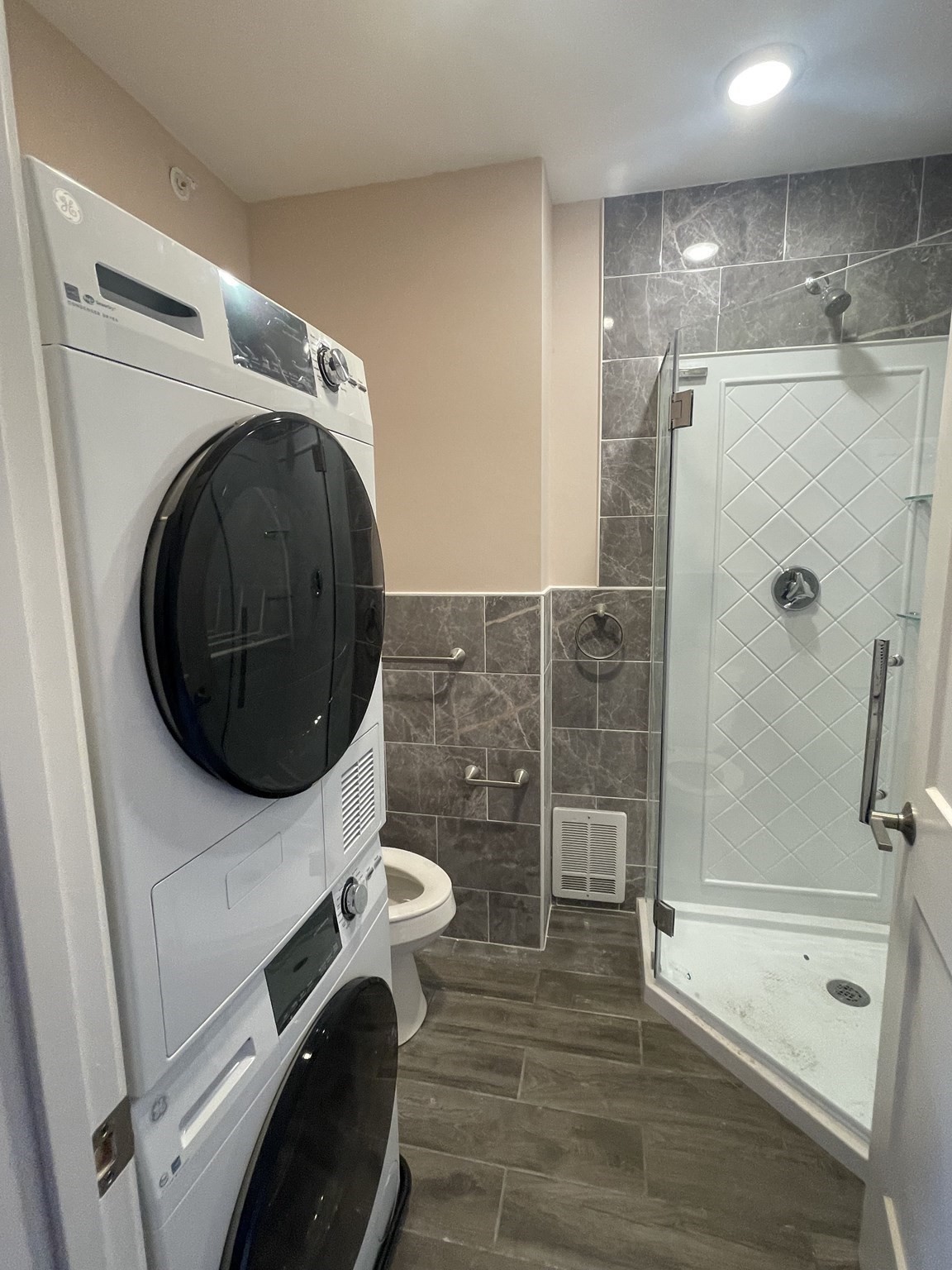 23 Hudson Street # 301 Property Photo 5