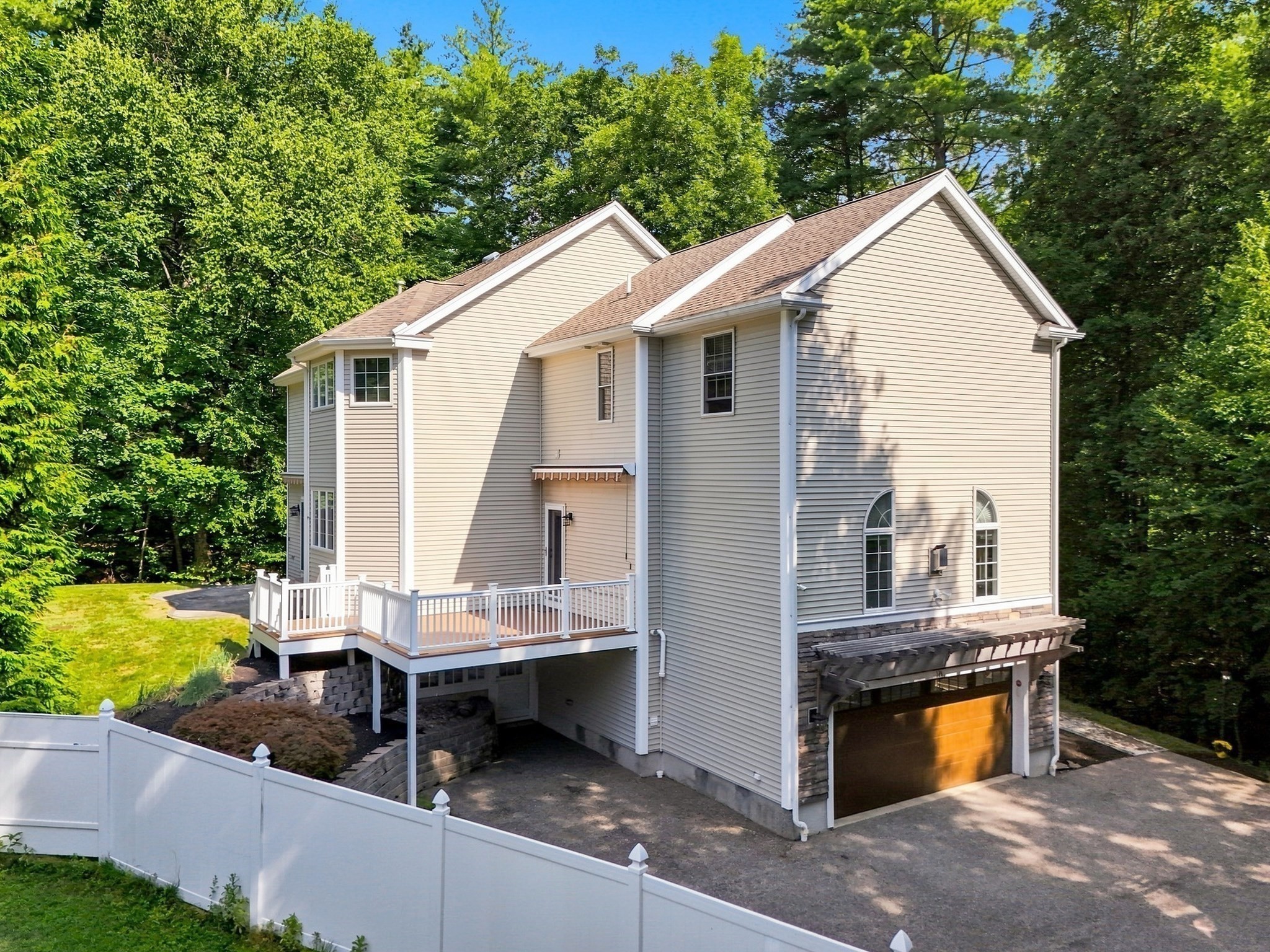 18 Parsonage Hill Rd. Property Photo 1