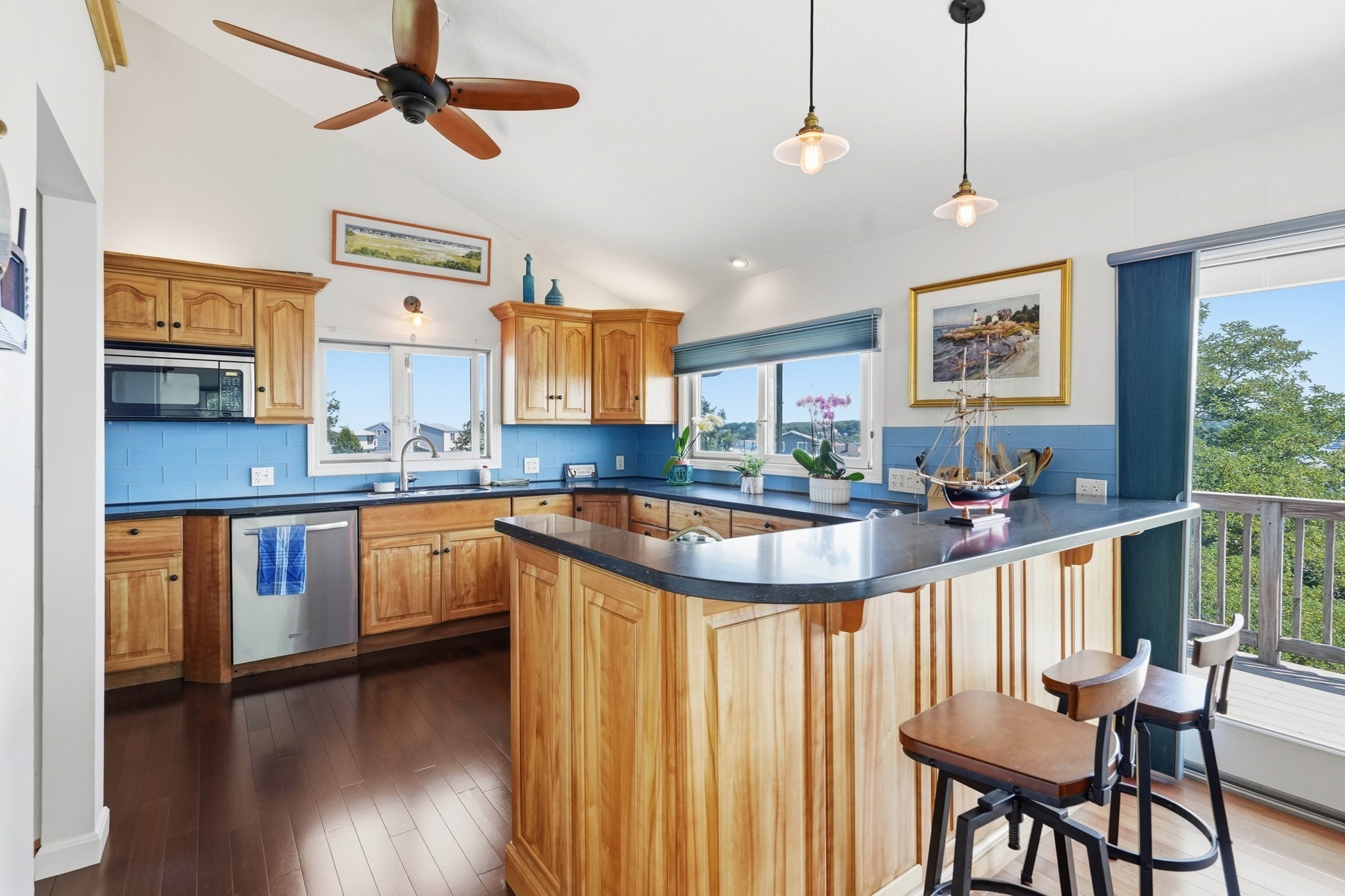 2 Dune Circle Property Photo 5