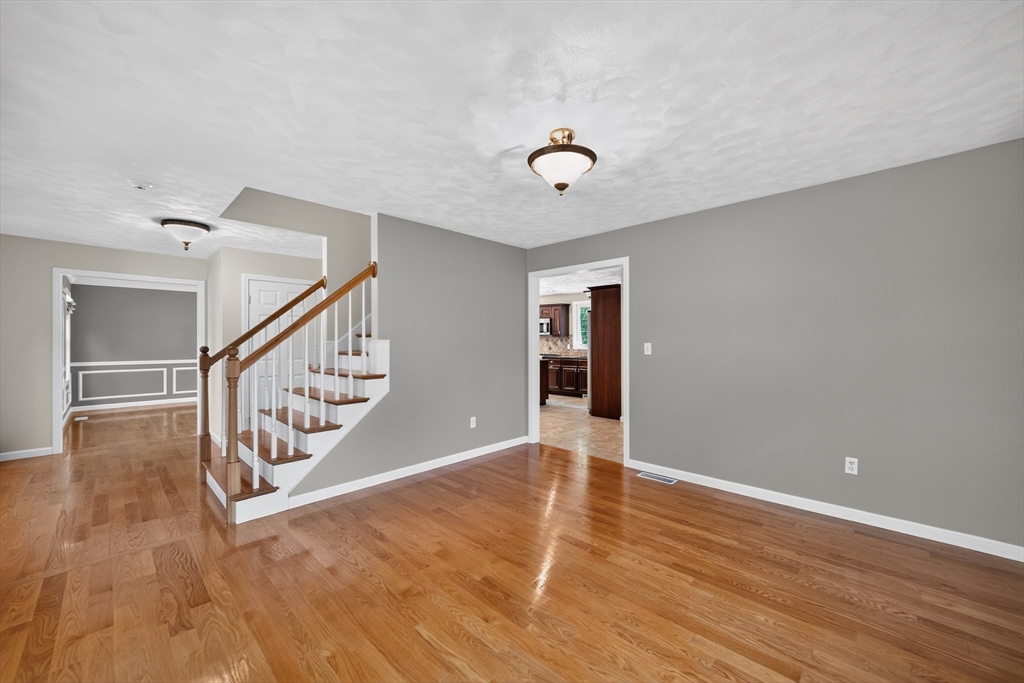 3 Chisholm Way Property Photo 11