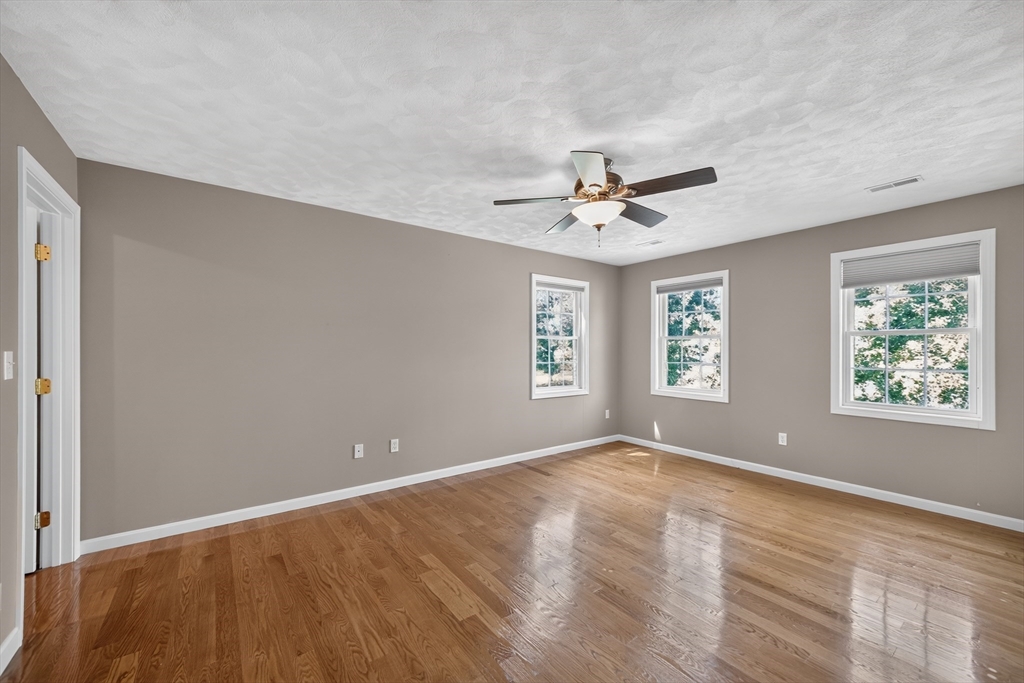 3 Chisholm Way Property Photo 18