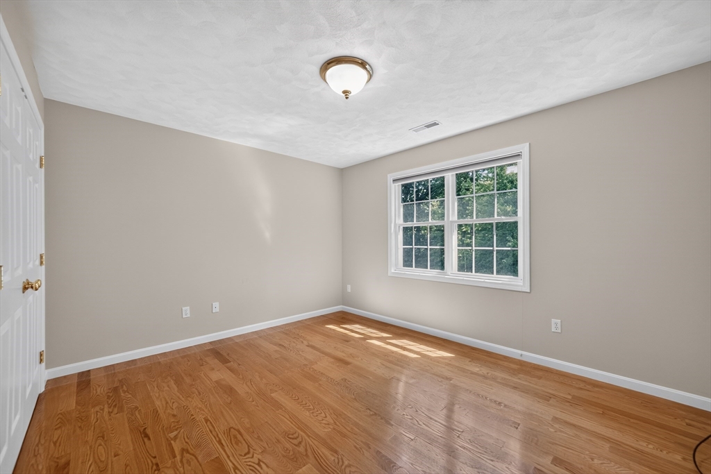 3 Chisholm Way Property Photo 22