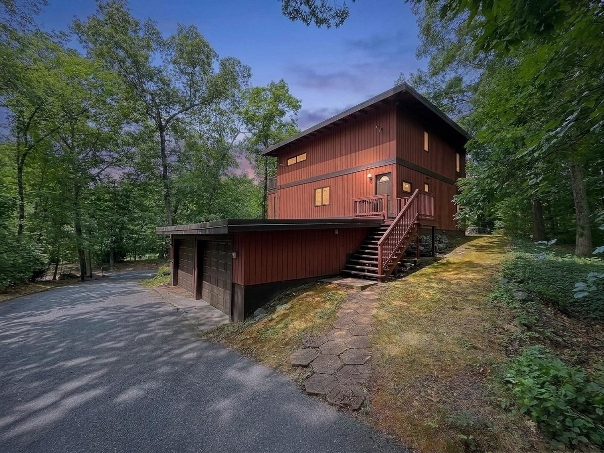 223 Boston Post Rd Property Photo 24