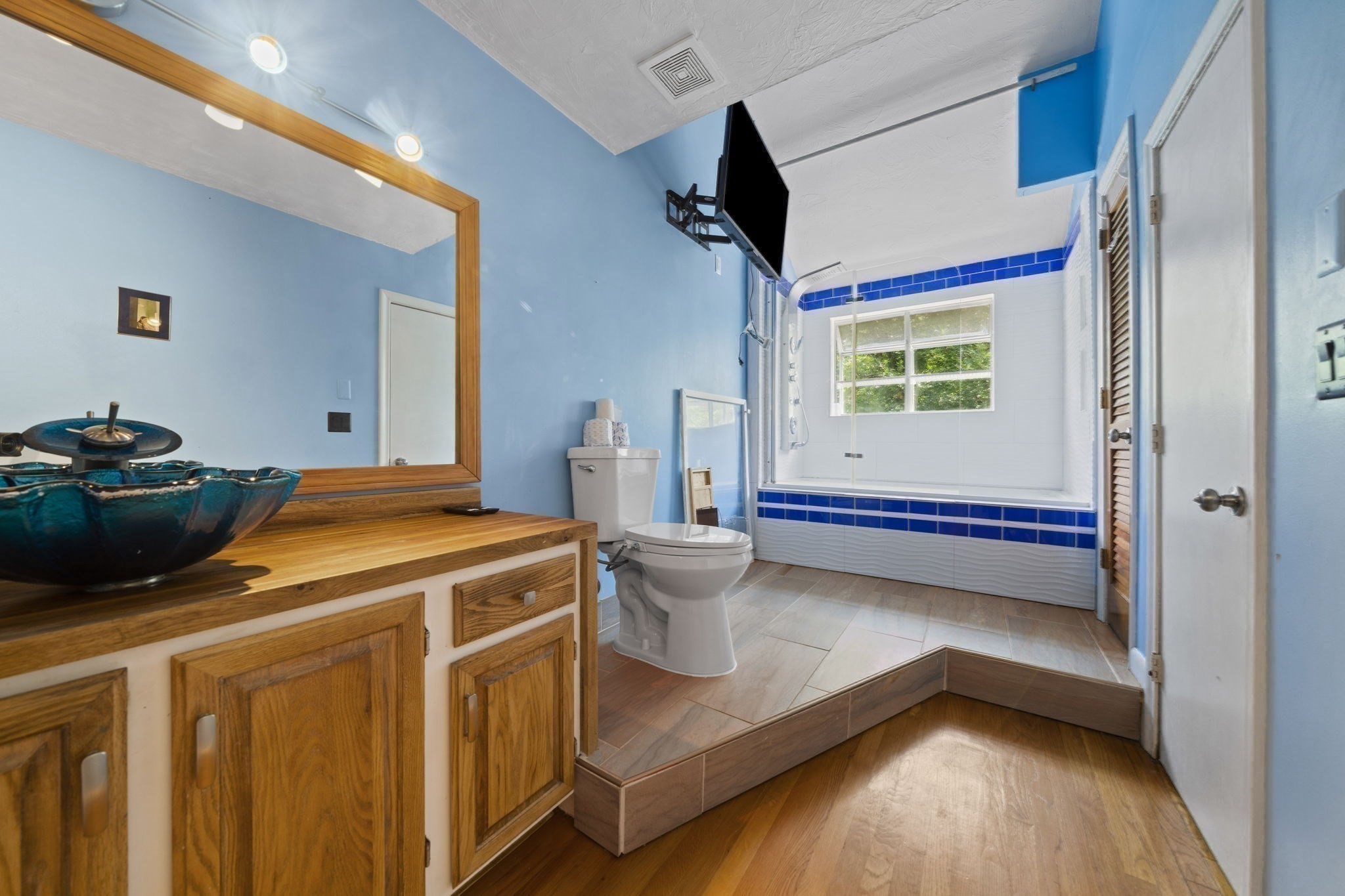171 Tall Oaks Dr # F Property Photo 15