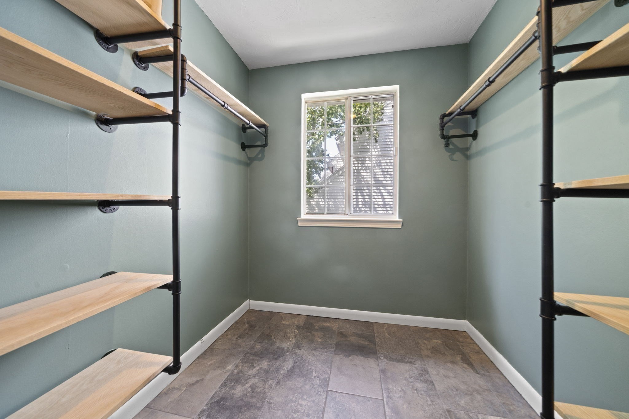 171 Tall Oaks Dr # F Property Photo 20
