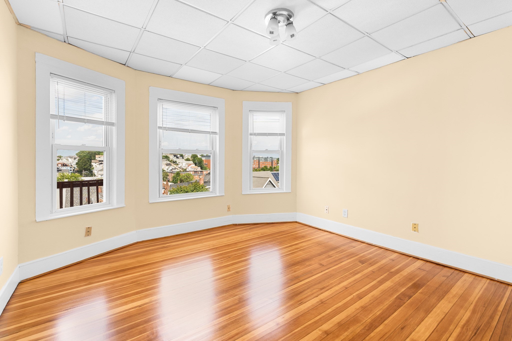 15 Oakland Ave # 3 Property Photo 5