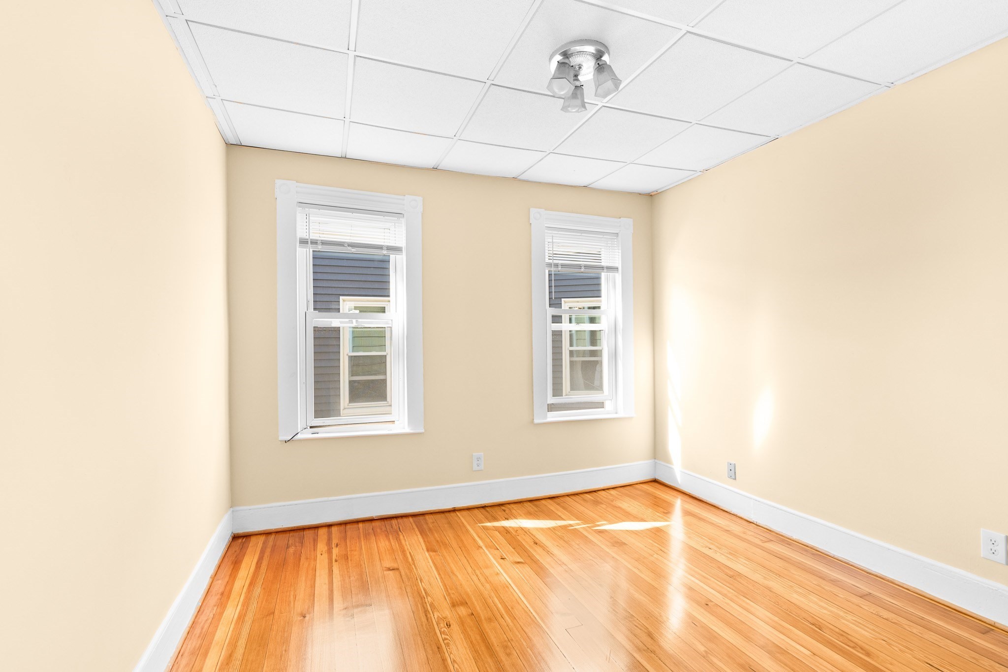 15 Oakland Ave # 3 Property Photo 11