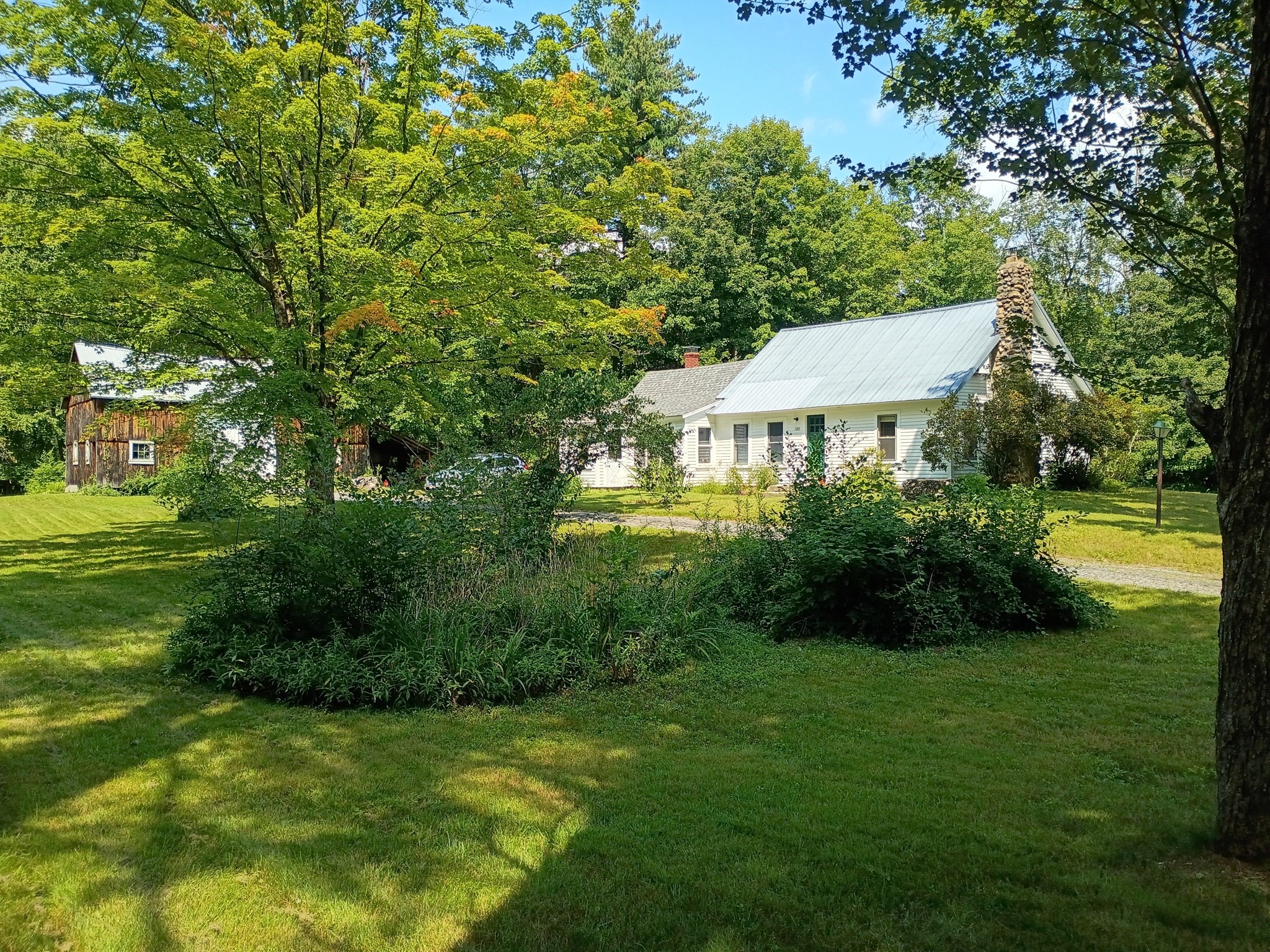 182 Neilson Rd Property Photo 1