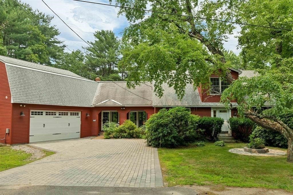 4 Highland Ave Property Photo 1