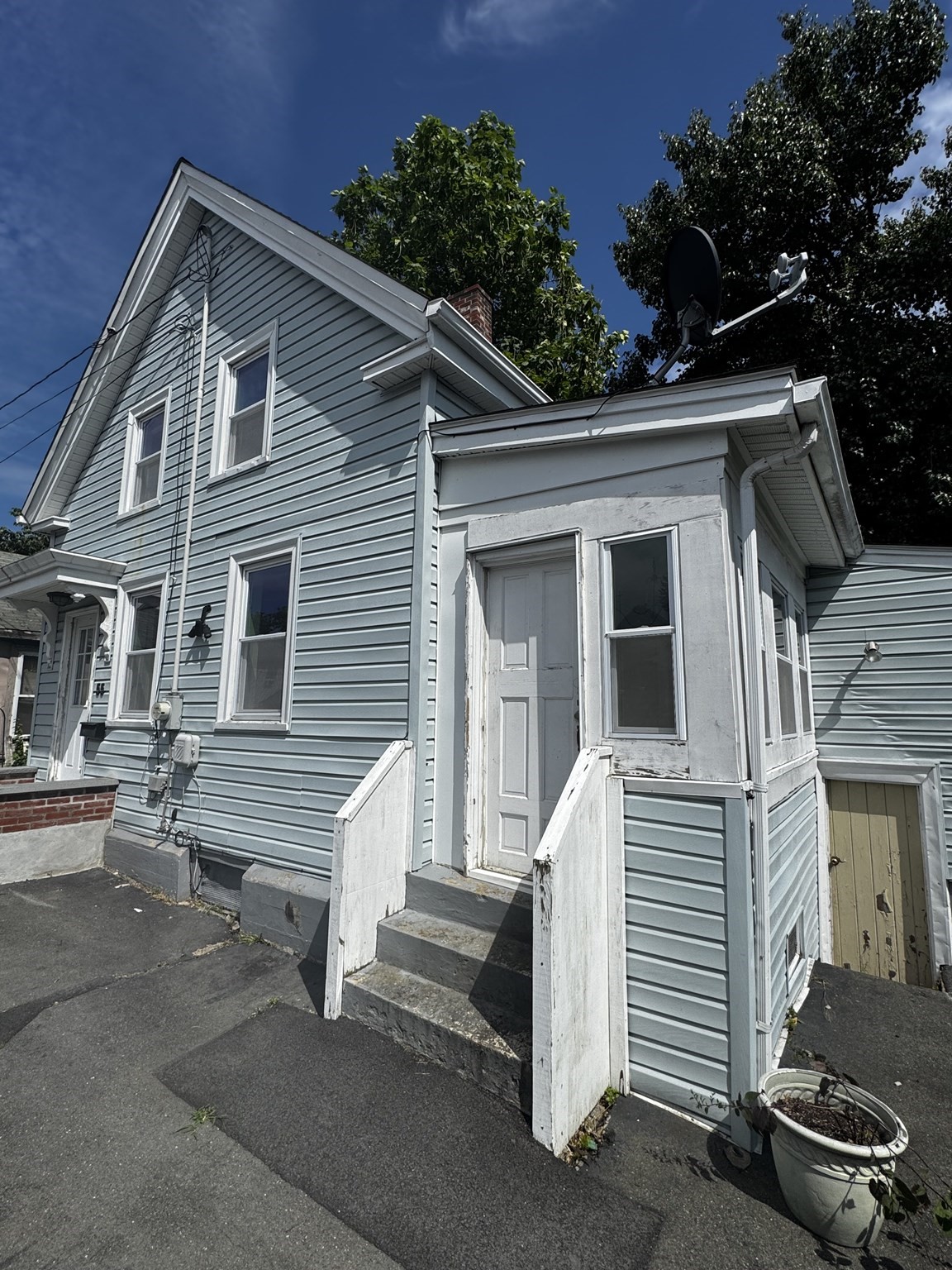 55 Harris St Property Photo 3