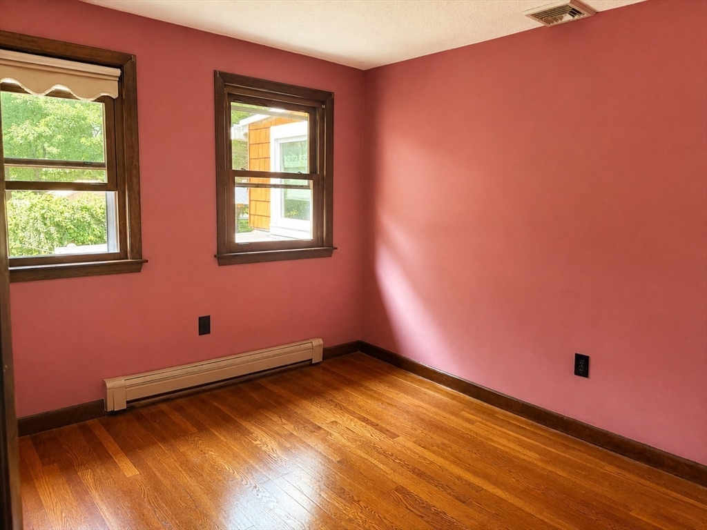 7 Fred Street Property Photo 9