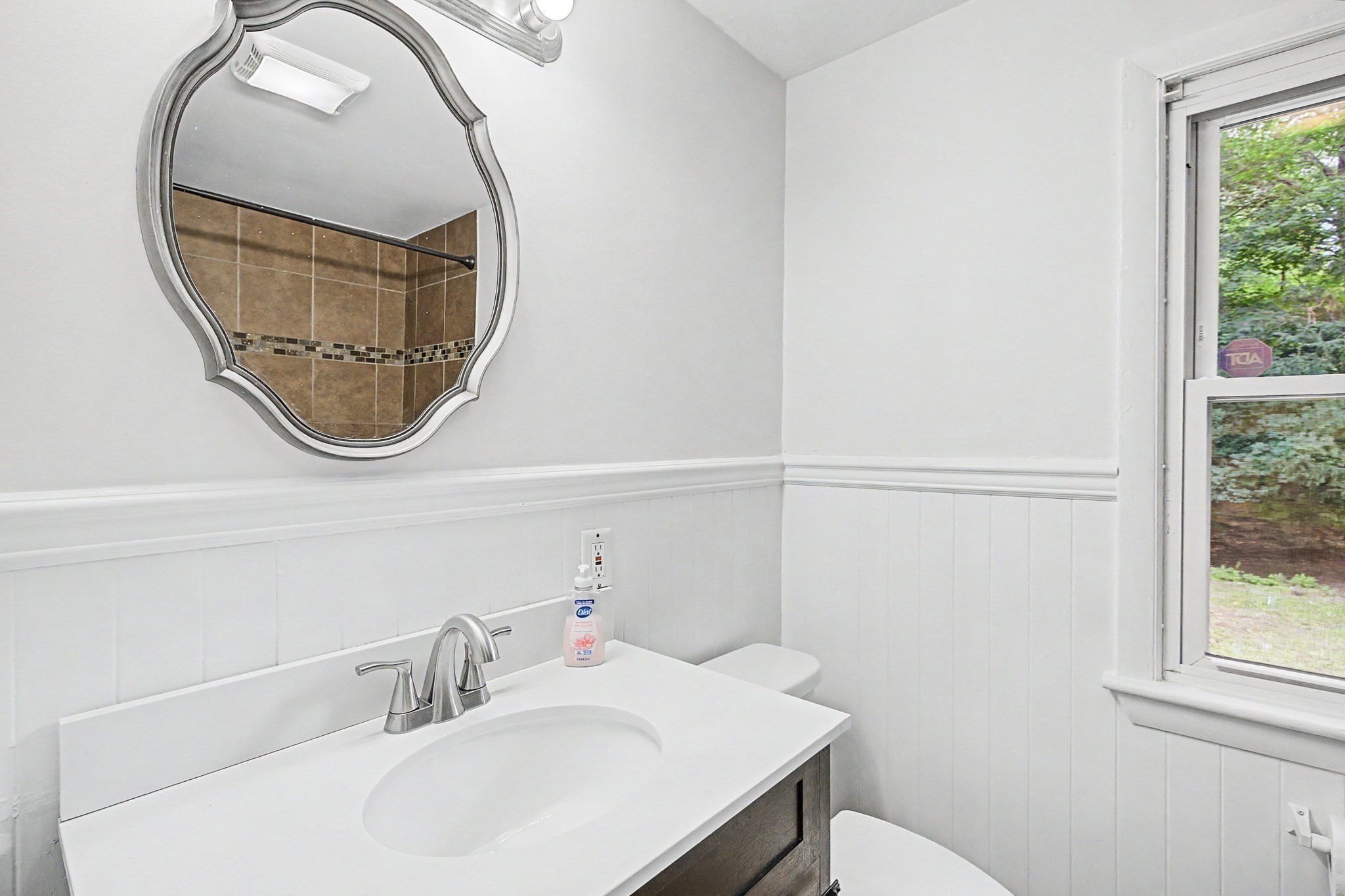 9 Moss Rd Property Photo 19