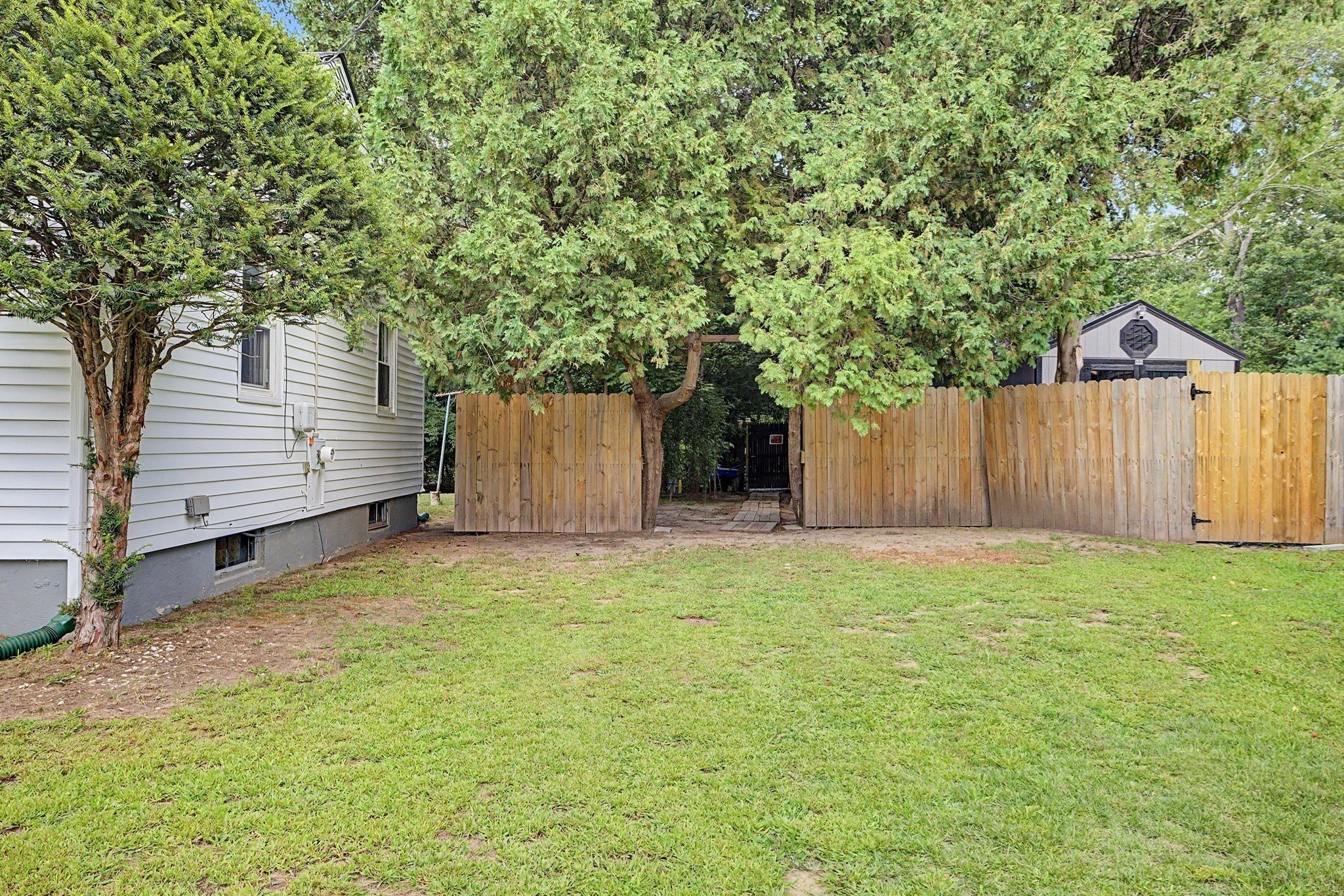 9 Moss Rd Property Photo 32