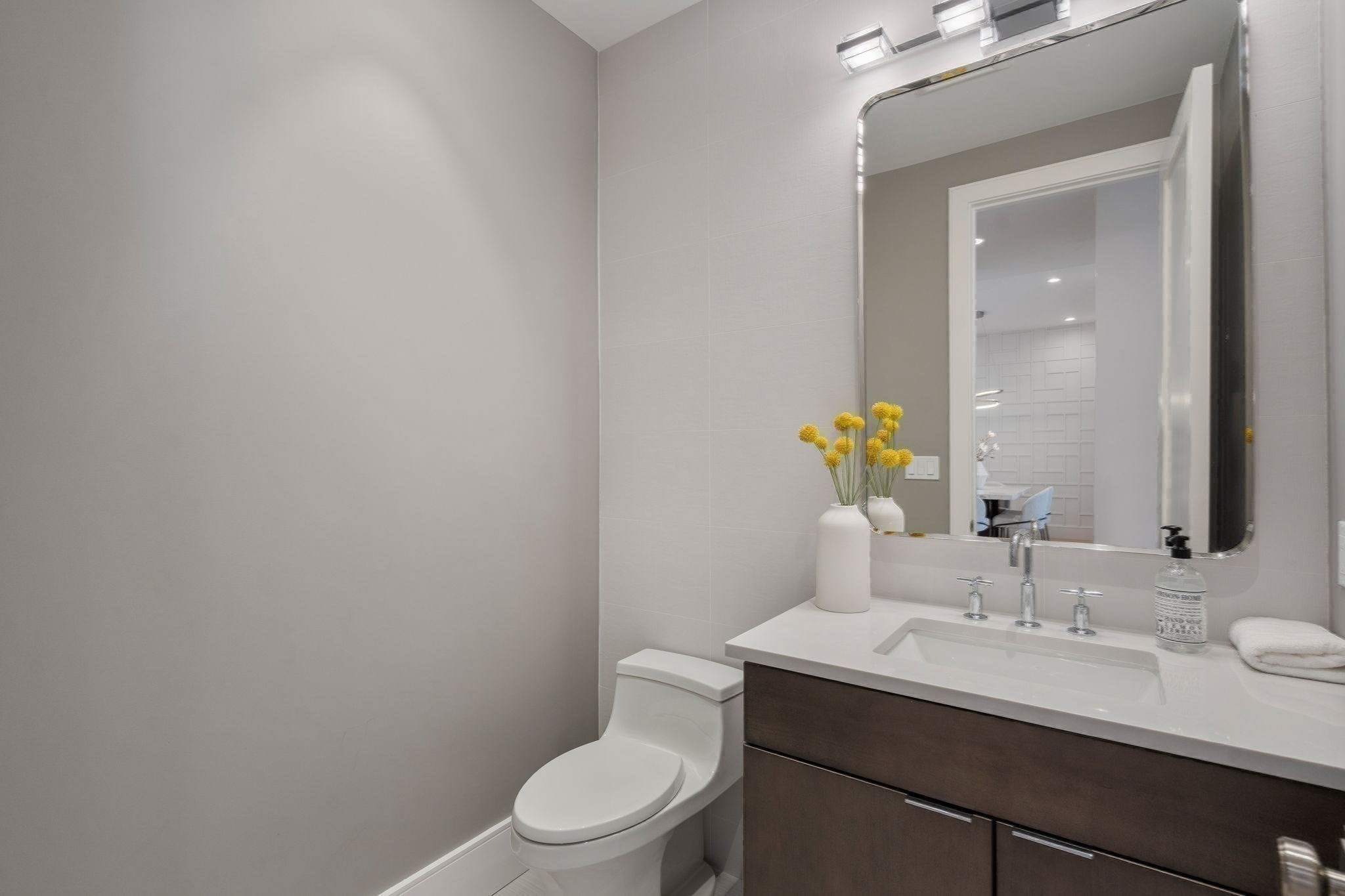 4 Knowles St # 4 Property Photo 12