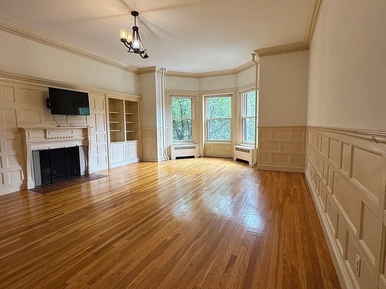 239 Commonwealth # 41 Property Photo 1