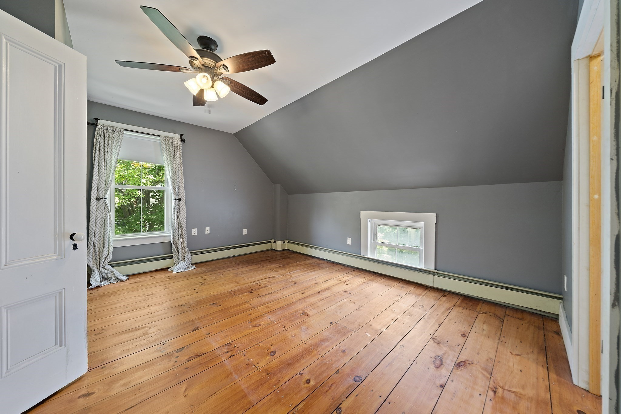 131 Pleasant Valley St Property Photo 16