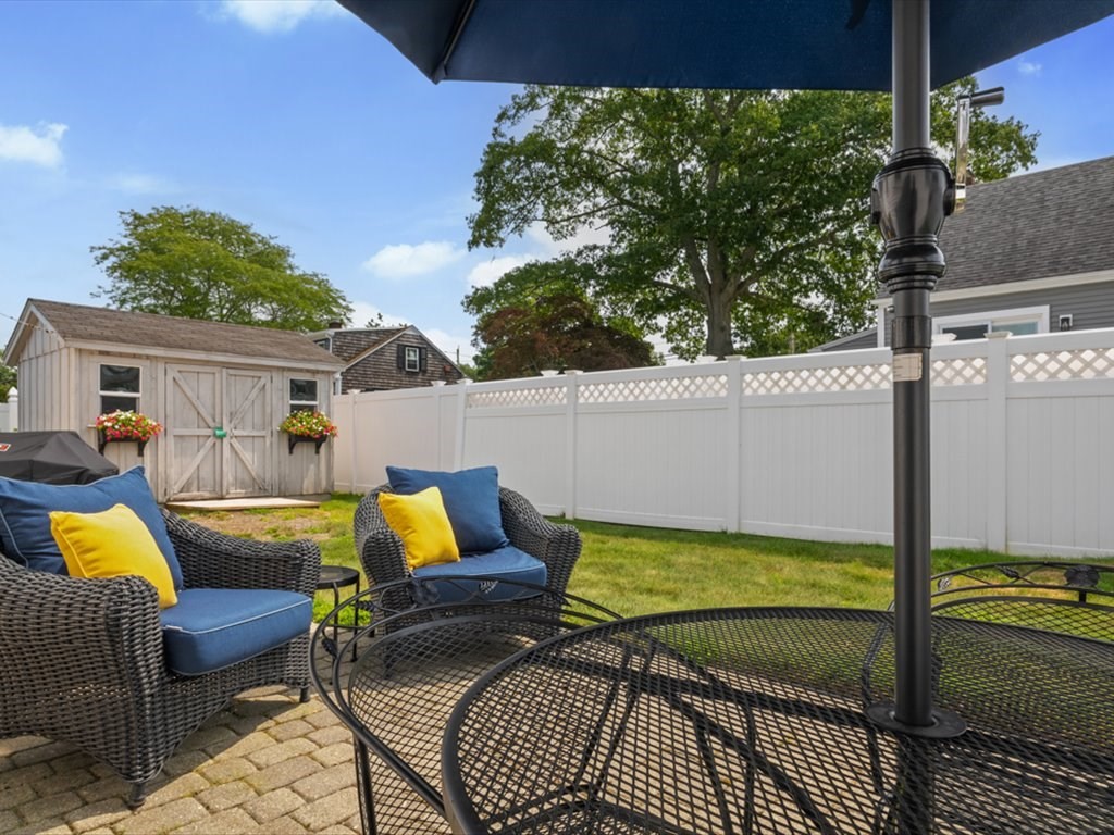 9 Kane St. Property Photo 5