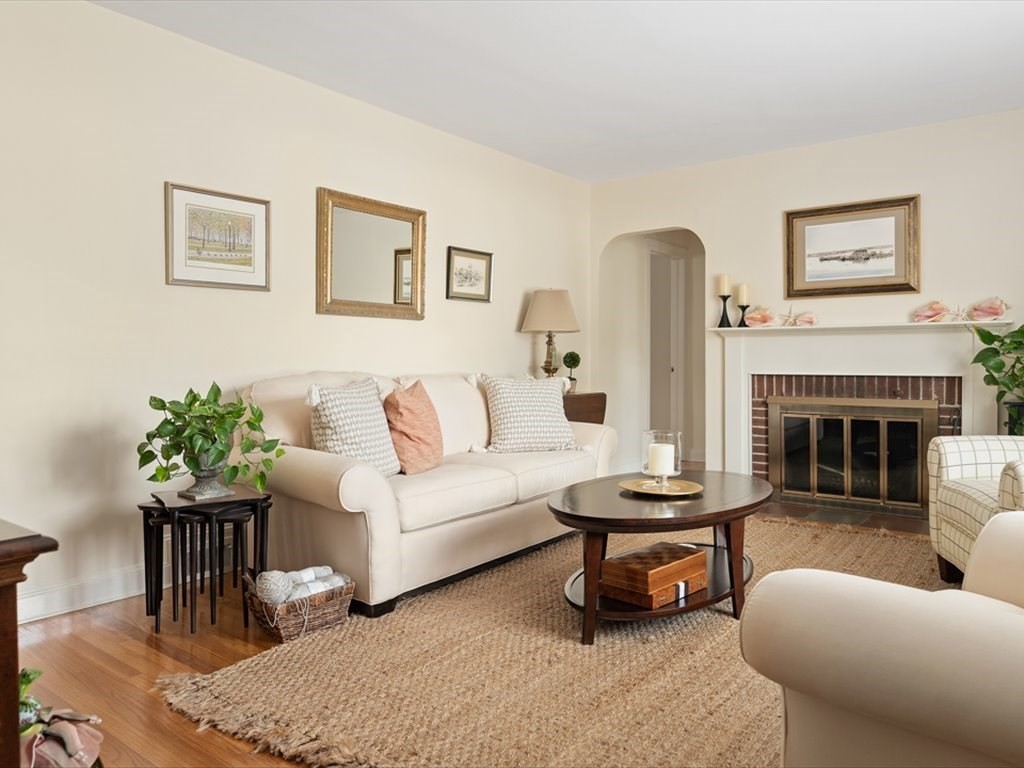 9 Kane St. Property Photo 7