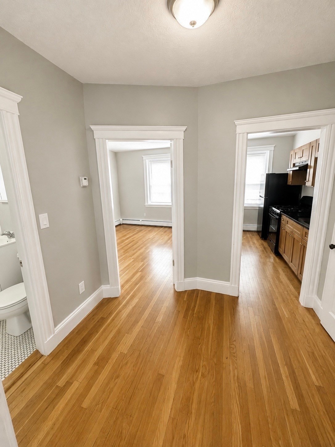 192 Washington Street # 304 Property Photo 2