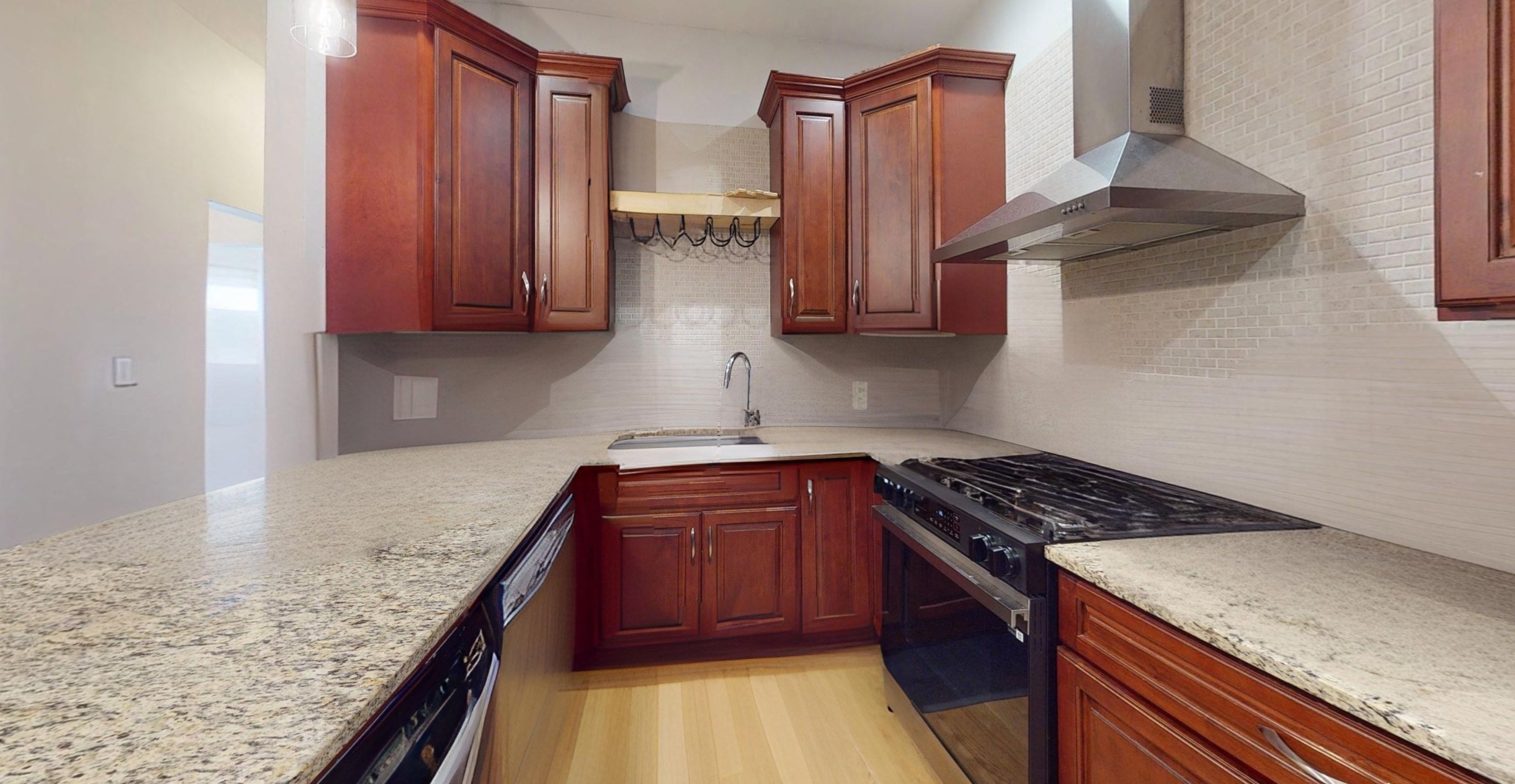 166 Boylston # 3 Property Photo 2