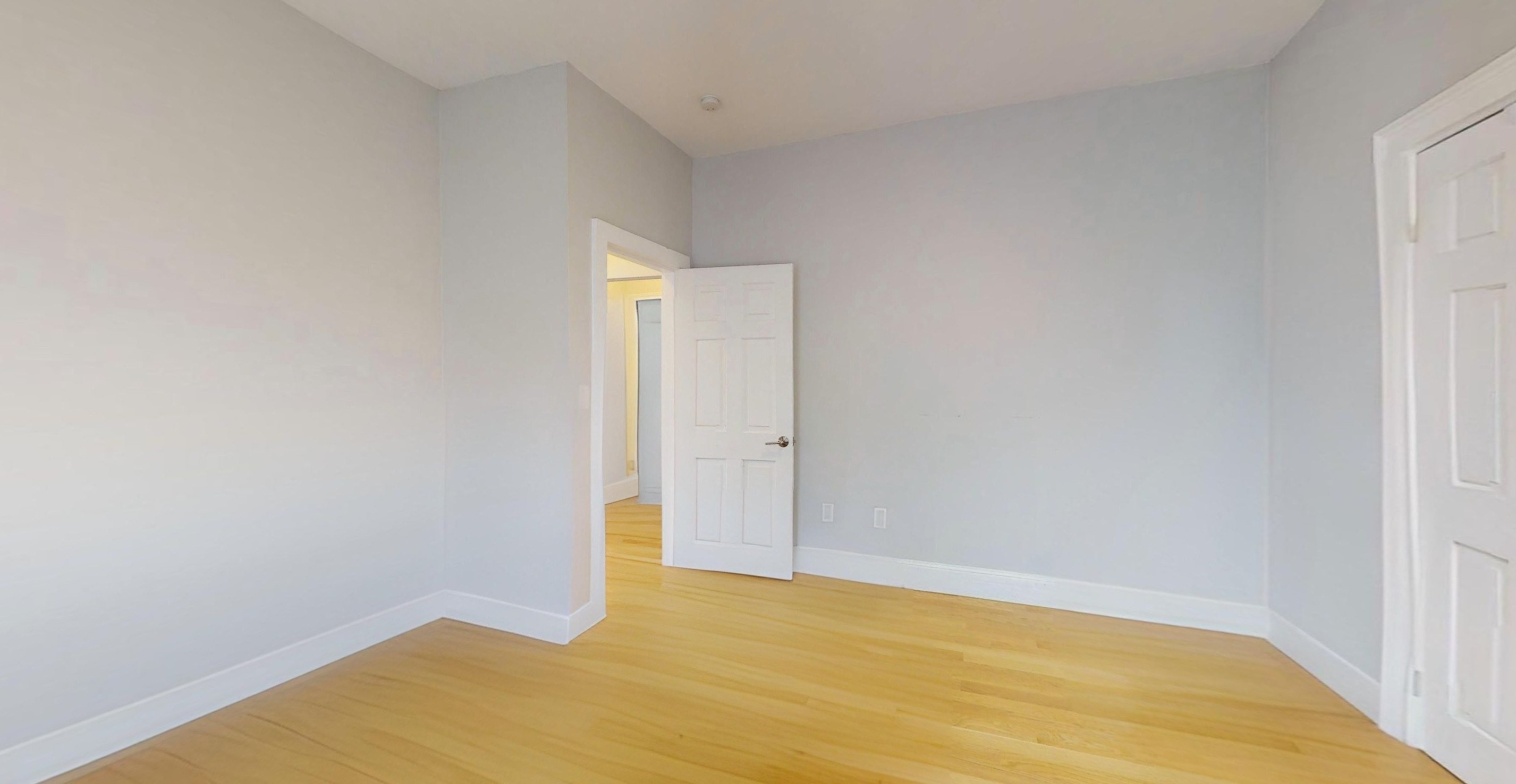 166 Boylston # 3 Property Photo 8