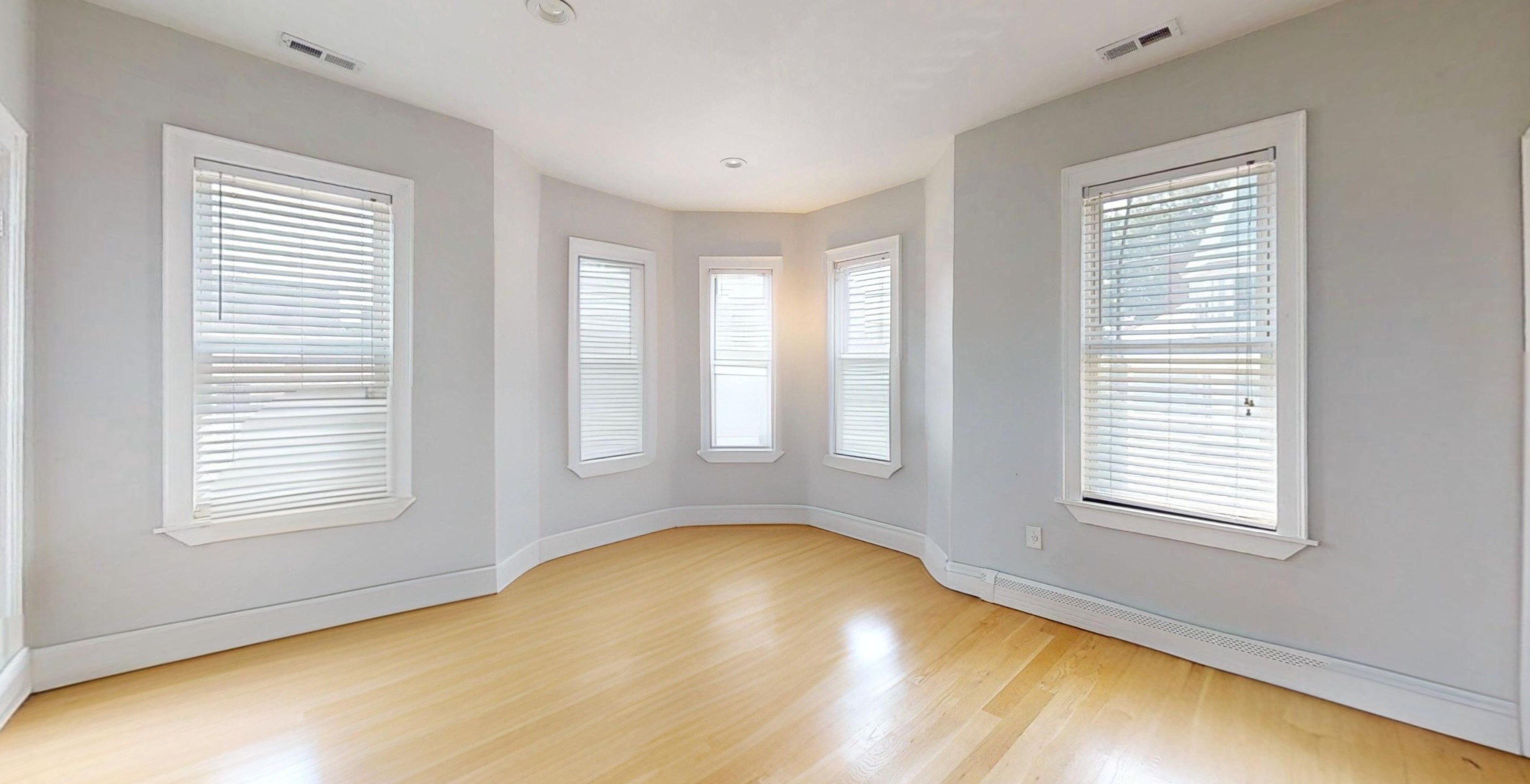 166 Boylston # 3 Property Photo 9