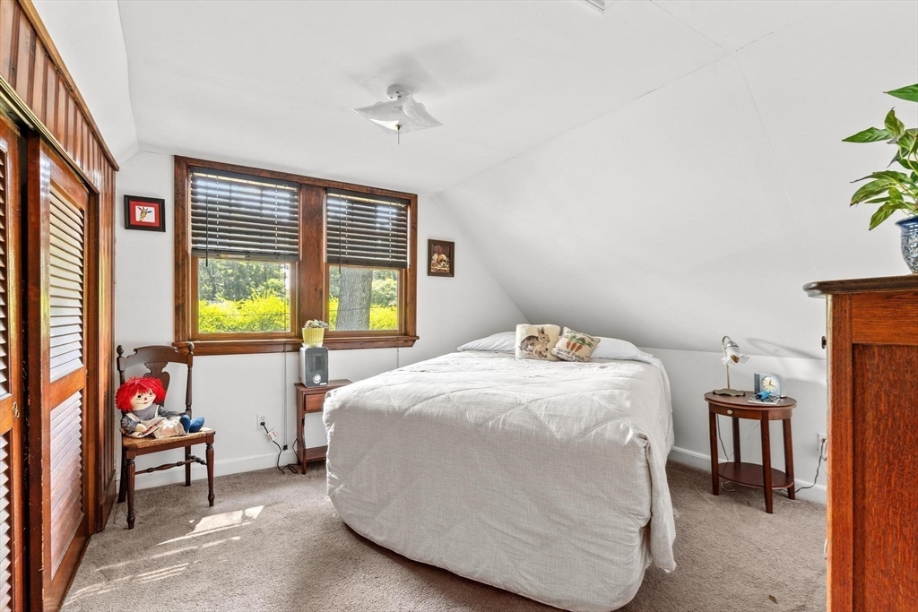 82 Point Grove Rd Property Photo 20