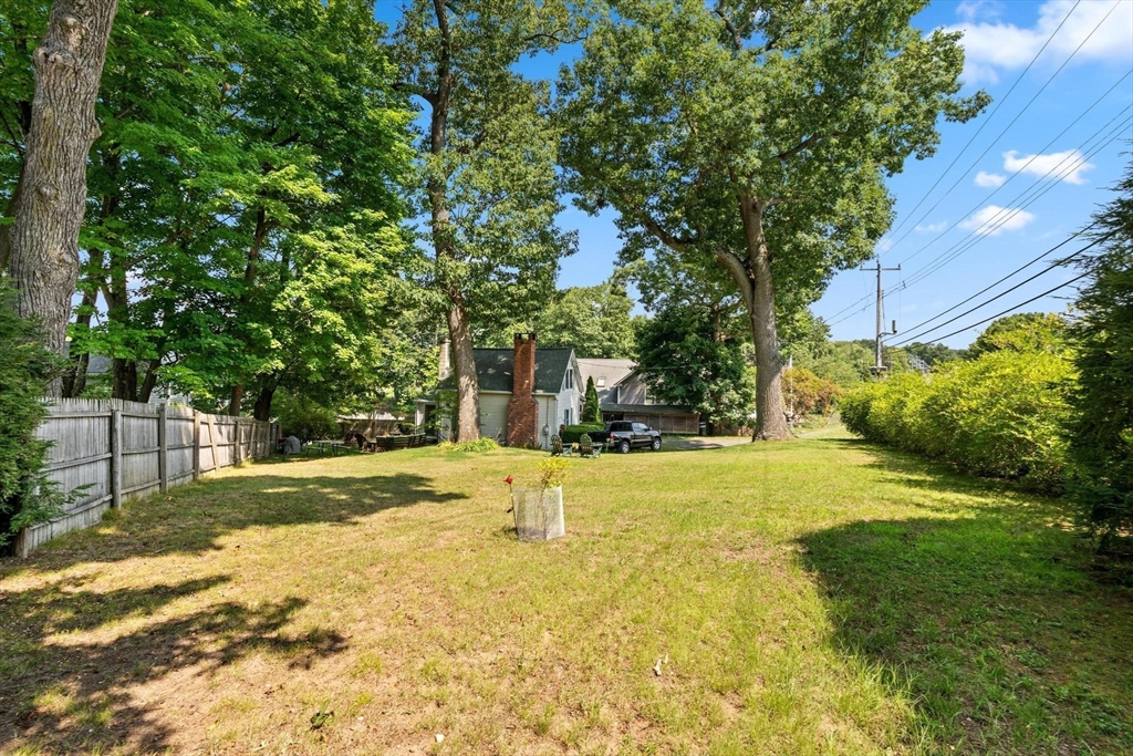 82 Point Grove Rd Property Photo 28